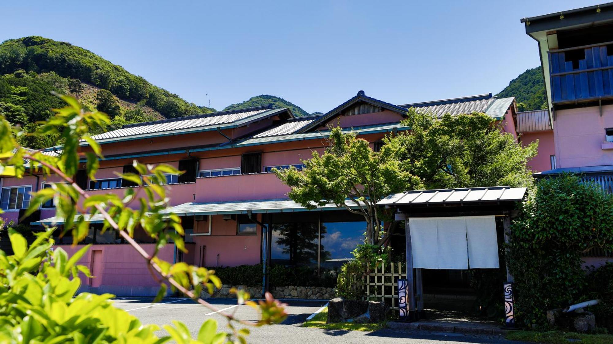 Omoideno Jinde Hotel Izu  Buitenkant foto